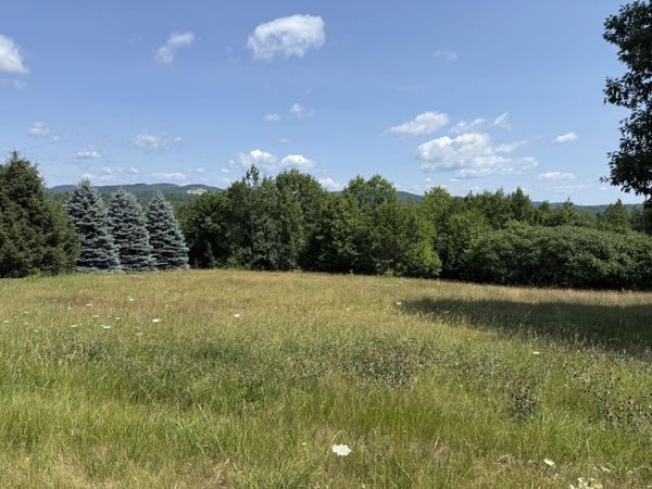 90 John And Marie Drive , Limerick, ME 04048