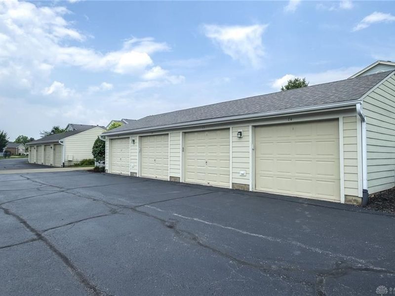 6657 Brigham Square, Centerville, OH 45459 Photo 20