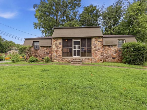 541 Cedar Glen Circle , Chattanooga, TN 37412