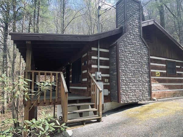 2601 Black Bear Lane , Sevierville, TN 37876