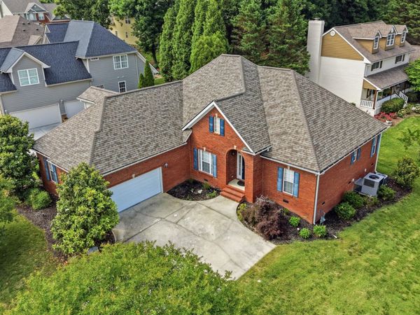 9349 Wandering Way , Ooltewah, TN 37363