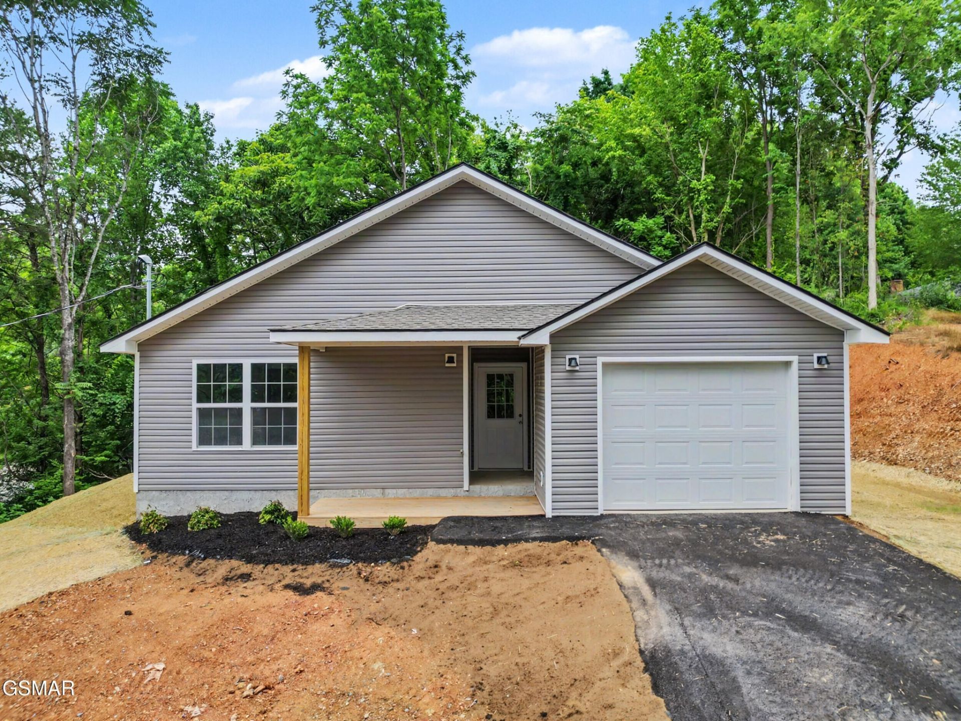 410 Day Springs Road, Pigeon Forge, TN 37863 Main Photo