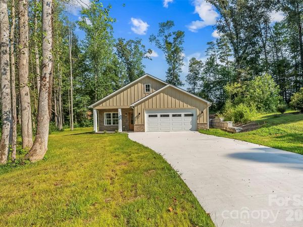 156 Oakdale Drive , Morganton, NC 28655