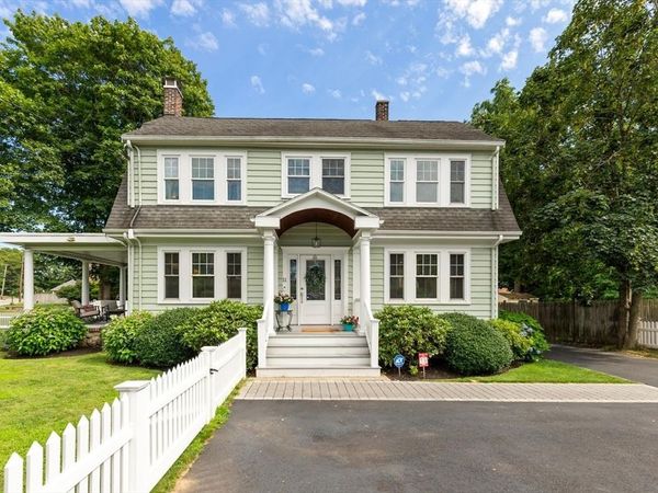 11 Beach St, Woburn, MA 01801