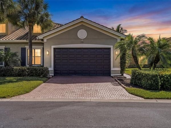 13421 Coronado DR, NAPLES, FL 34109