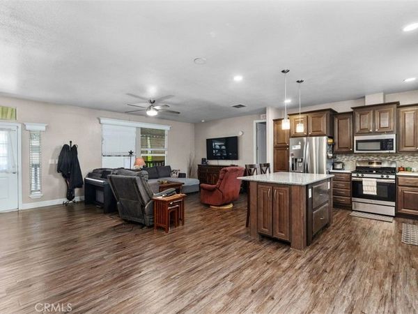 5815 La Palma Ave, Unit 304, Anaheim, CA 92807