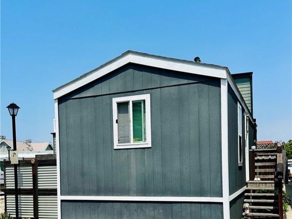 124 Cottonwood Lane, Seal Beach, CA 90740