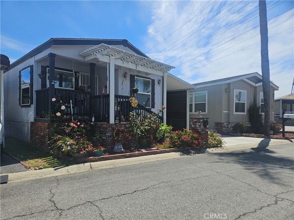 10001 W Frontage Road, Unit 211, South Gate, CA 90280
