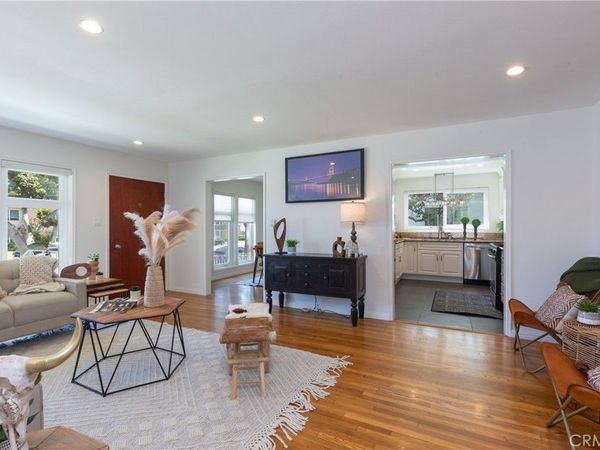 1014 E Carson St, Unit 7, Long Beach, CA 90807