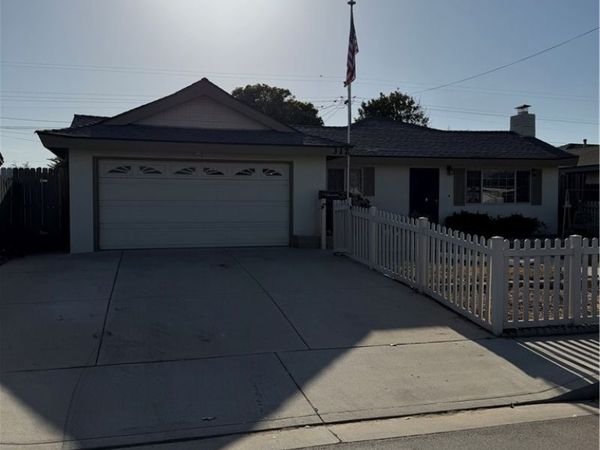 317 N Valerie Street , Santa Maria, CA 93454