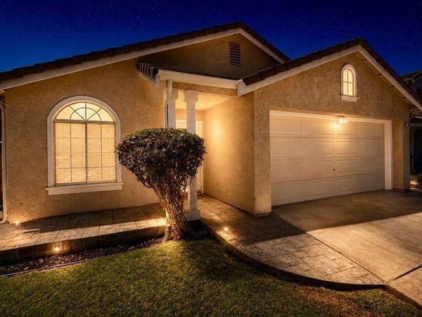 570 Pombo Square Drive, Tracy, CA 95376