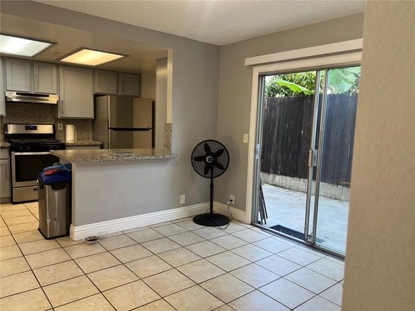1927 Houston, Unit 5, Fullerton, CA 92833