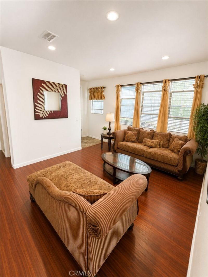 9647 Cedar Street, Bellflower, CA 90706 Main Photo
