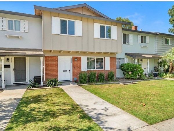 9562 Cornwall, Huntington Beach, CA 92646