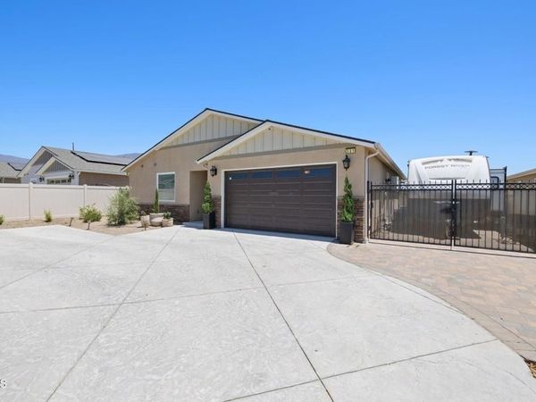 319 321 Grant Line Street, Santa Paula, CA 93060