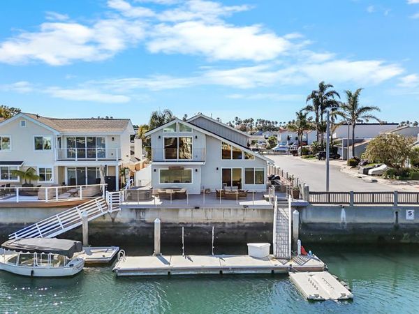 2230 Jamestown Lane , Oxnard, CA 93035