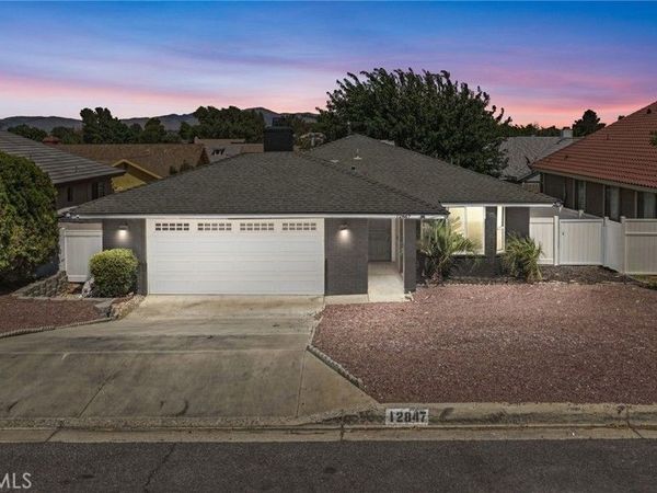 12847 Autumn Leaves Avenue , Victorville, CA 92395
