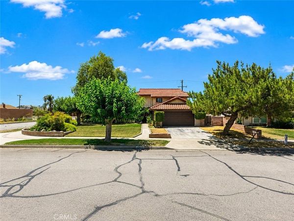 25825 Holly Vista Boulevard , San Bernardino, CA 92404