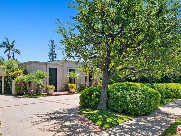 524 N Canon Drive, Beverly Hills, CA 90210