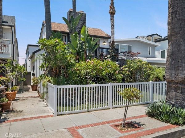 415 Goldenrod, Corona Del Mar, CA 92625