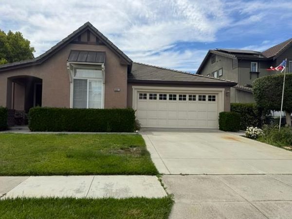 8881 Zinnia Street, Gilroy, CA 95020