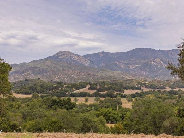 1410 Baldwin Road , Ojai, CA 93023