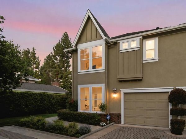 711 Valparaiso Avenue, Menlo Park, CA 94025