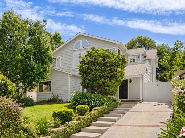 14640 Tustin Street, Sherman Oaks, CA 91403
