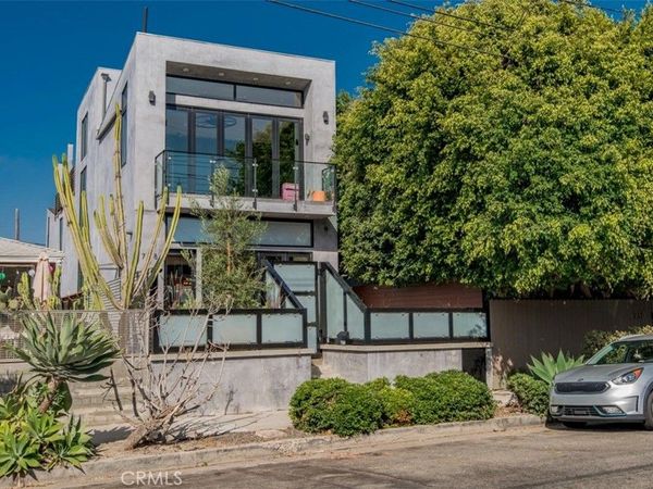 708 Hampton Drive, Venice, CA 90291