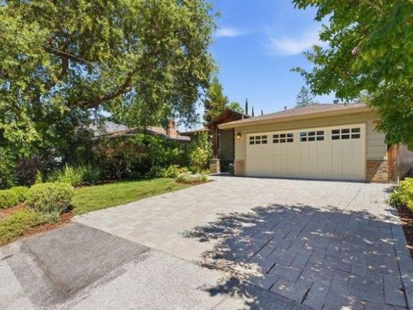 2155 Sterling Avenue, Menlo Park, CA 94025