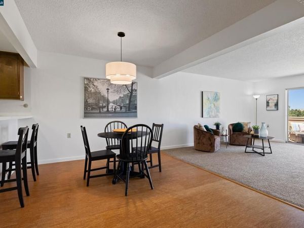 1348 Rockledge Lane, Unit 7, Walnut Creek, CA 94595
