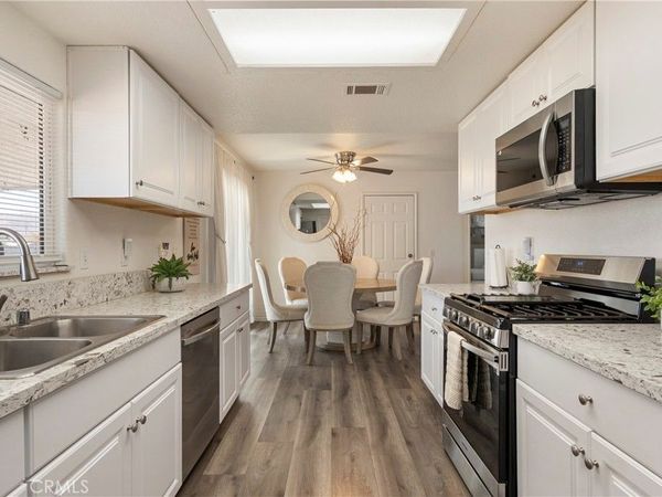 11345 Otowi Road, Apple Valley, CA 92308