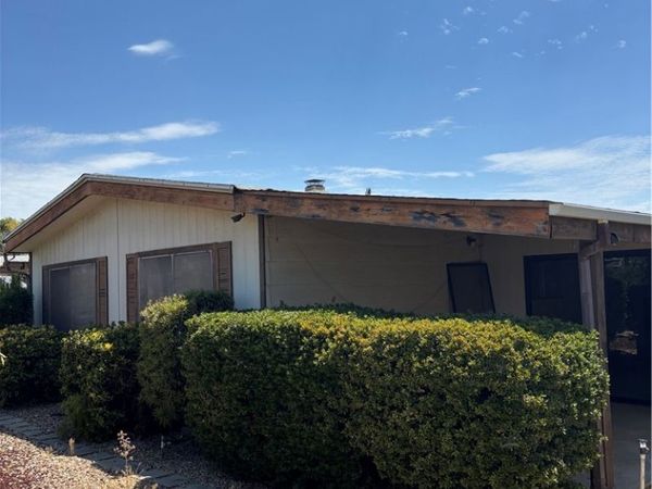43760 Olive, Hemet, CA 92544