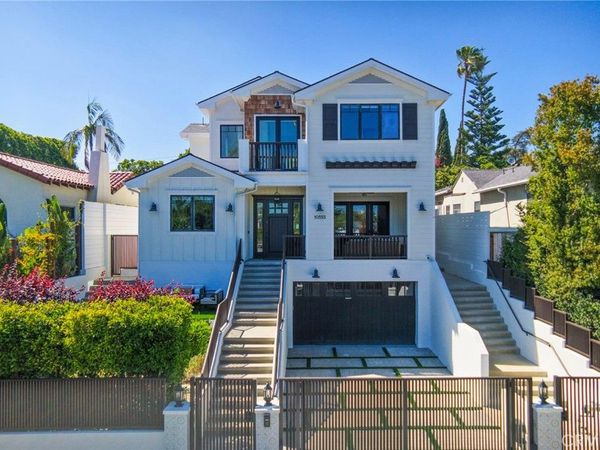 10555 Holman, Los Angeles, CA 90024