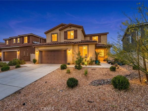 2821 Bracken Way, Palmdale, CA 93551