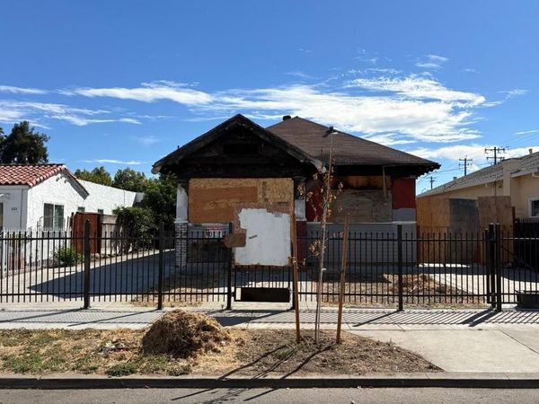 1094 S 2nd Street , San Jose, CA 95112