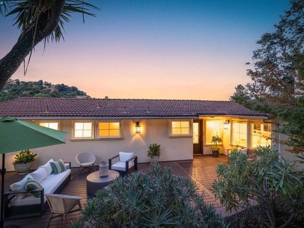 60 Tarry Ln, Orinda, CA 94563