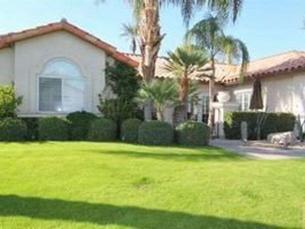 137 Courtside Drive, Palm Desert, CA 92260