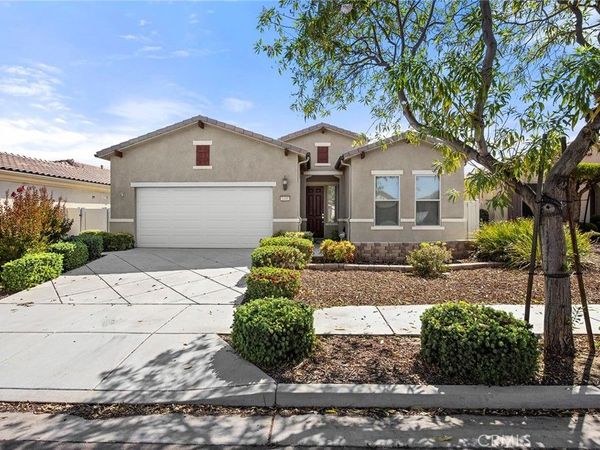 1410 Corte Alamonte, Hemet, CA 92545