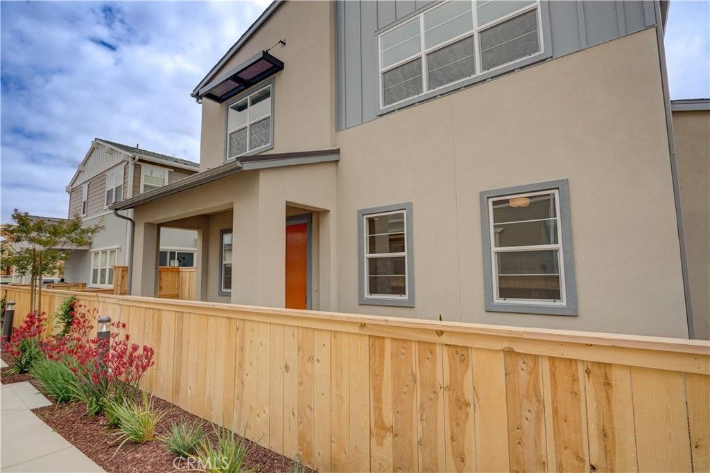 250 Memphis Belle Way, San Luis Obispo, CA 93401 Main Photo