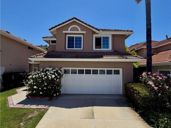 256 Ocho Rios , Oak Park, CA 91377