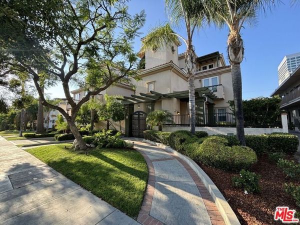 333 Milford Street, Unit 302, Glendale, CA 91203