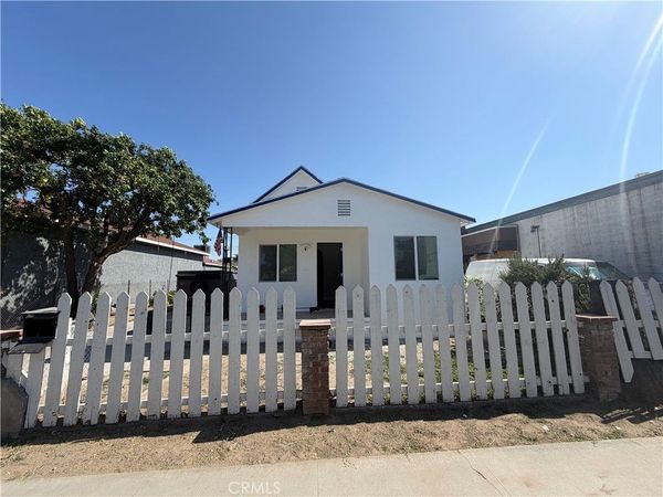 134 E M st, Colton, CA 92324