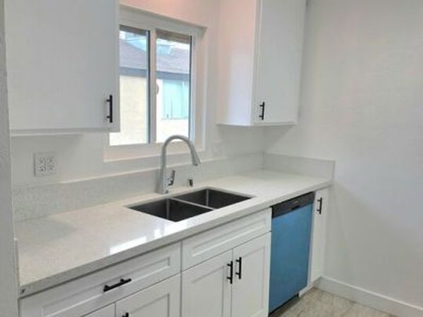165 N Hamilton Avenue, Unit 8, Hemet, CA 92543