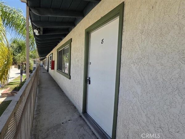 144 Baseline Road, Unit 8, San Dimas, CA 91773