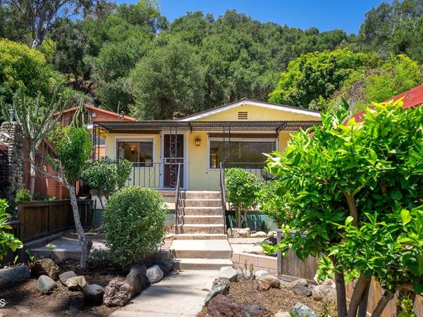 8111 Santa Ana Road , Ventura, CA 93001