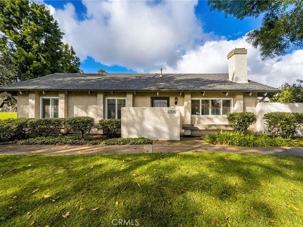 22995 Caminito Mar, Unit 210, Laguna Hills, CA 92653