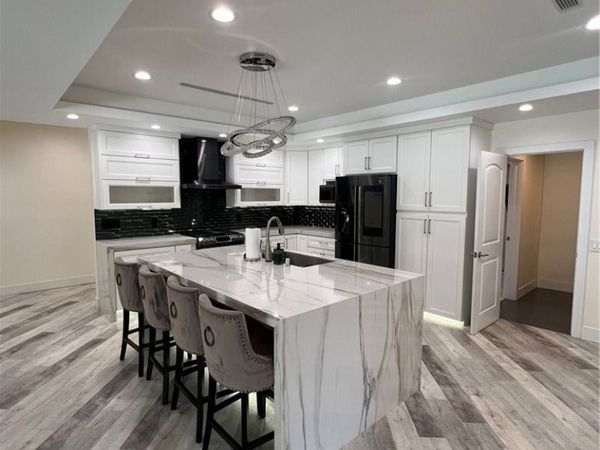 17161 Vintage, Northridge, CA 91325