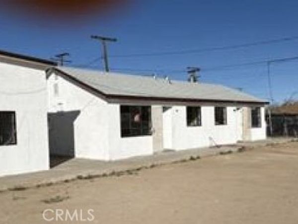 451 W Yermo Road, Unit C, Yermo, CA 92398