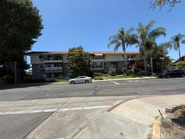 2393 #1F Via Mariposa W, Laguna Woods, CA 92637